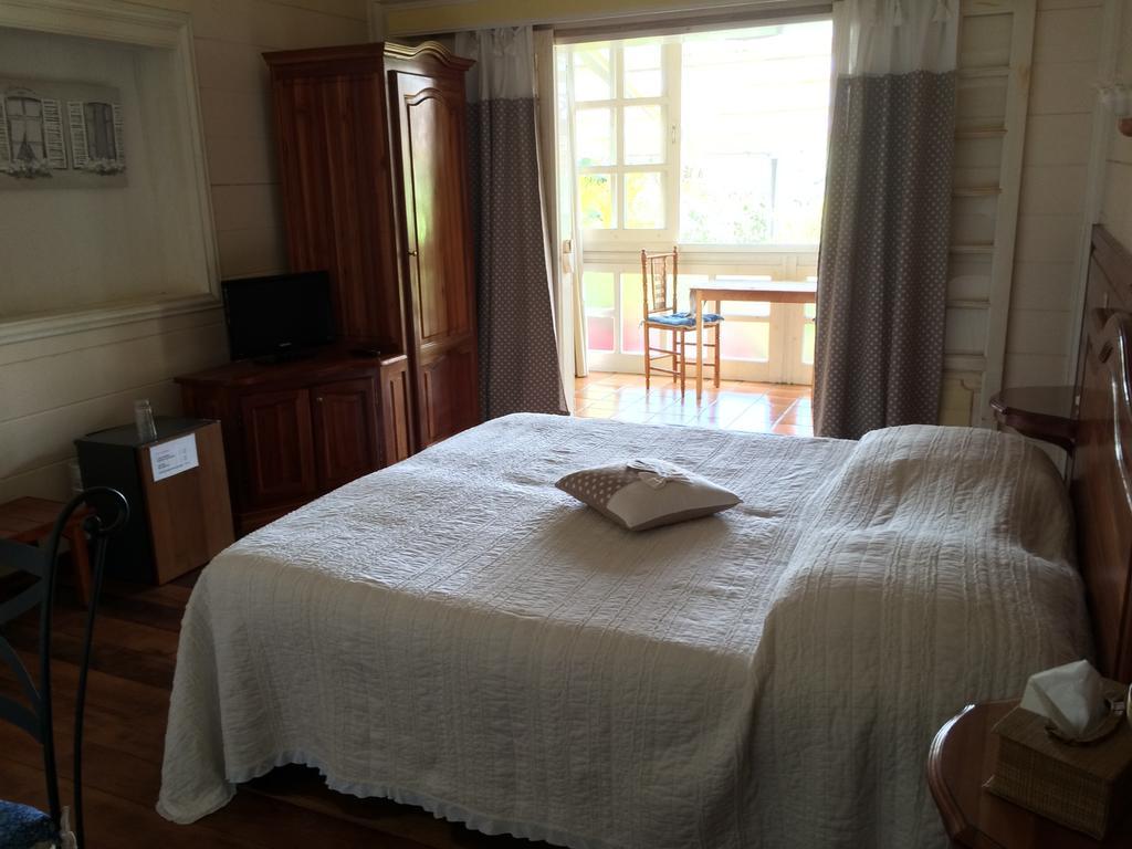 Le Bois Rouge Hotel Cilaos Habitación foto